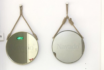 GƯƠNG TRANG ĐIỂM DÂY THỪNG GÂY ẤN TƯỢNG BỞI SỰ MỘC MẠC