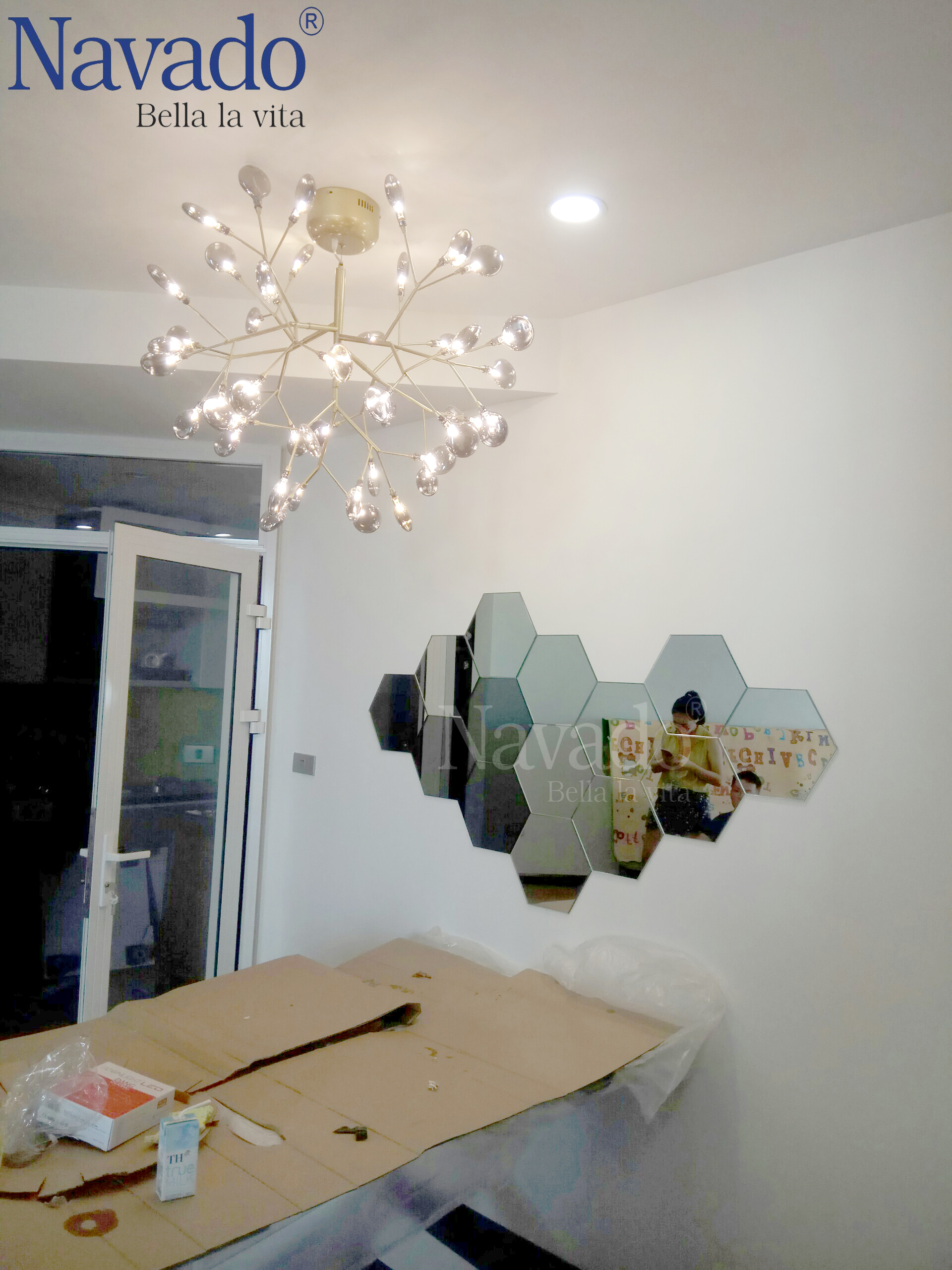 Gương ghép ô lục giác nghệ thuật phòng khách - Gương phòng tắm Đà Nẵng