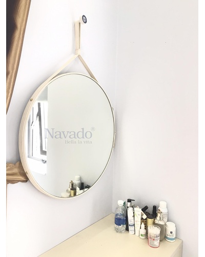 Gương dây da trang điểm treo tường Navado NAV909