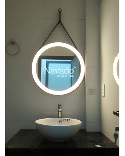 Gương treo phòng tắm dây da đèn led NAV909B Navado