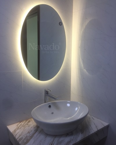 Gương đèn led phòng tắm elip Navado NAV1020