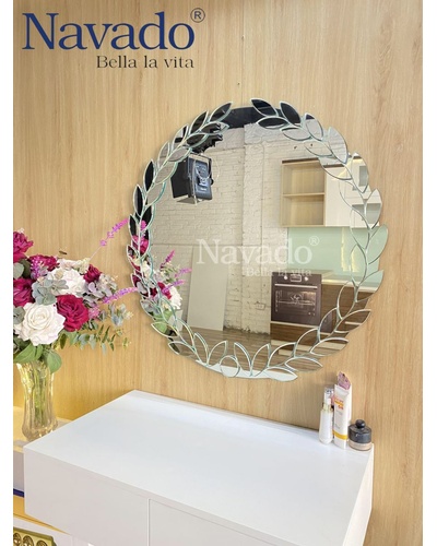 Gương phòng tắm nghệ thuật Laurel Navado