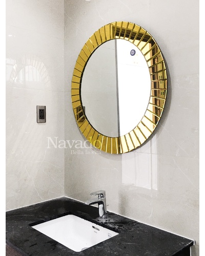 Gương phòng tắm nghệ thuật The Light viền vàng Navado