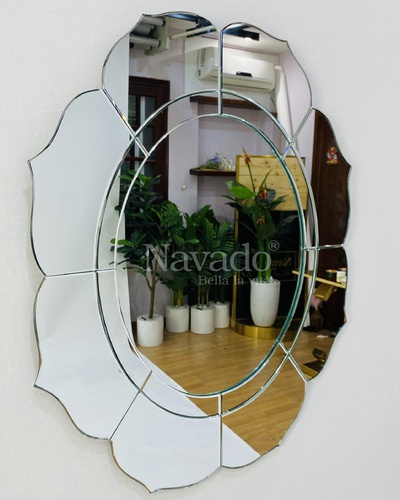 Gương trang trí nghệ thuật Lotus Navado