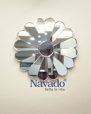 Gương trang trí nghệ thuật hoa Vila Navado