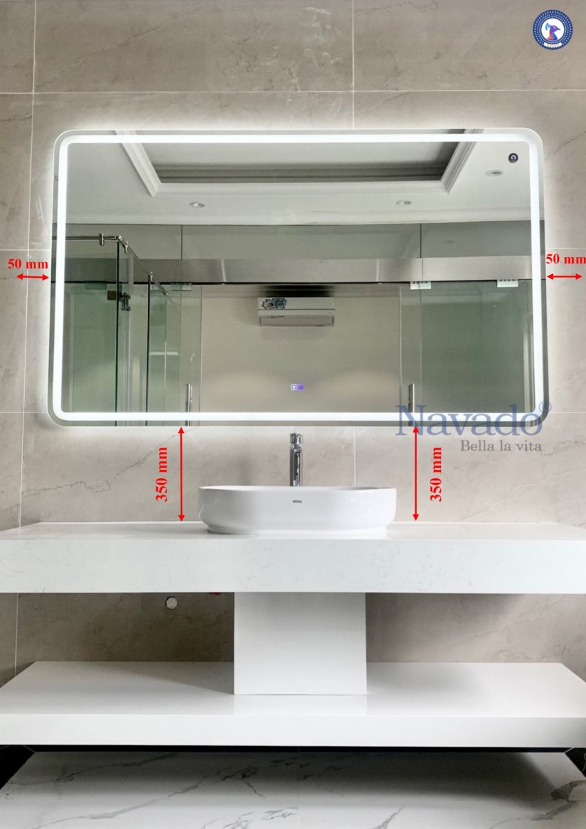 cách lắp gương phòng tắm sao cho đẹp và bắt mắt và an toàn